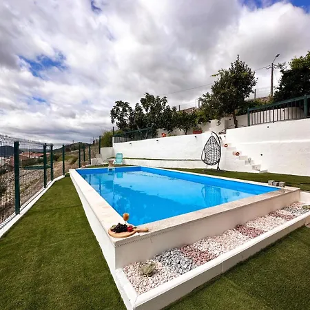 לינה וארוחת בוקר Coracao D'ouro