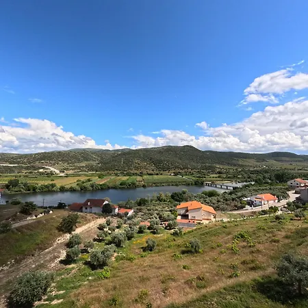 Coracao D'ouro לינה וארוחת בוקר 3*