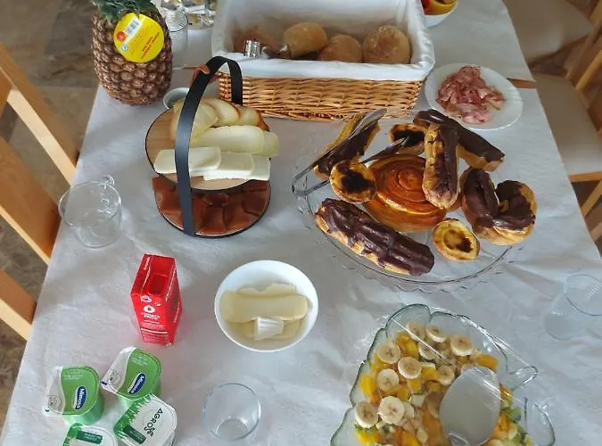 ベッド・アンド・ブレックファスト Coracao D'ouro トーレ・デ・モンコルヴォ