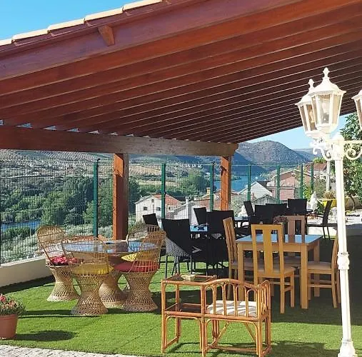 Coracao D'ouro ベッド・アンド・ブレックファスト トーレ・デ・モンコルヴォ